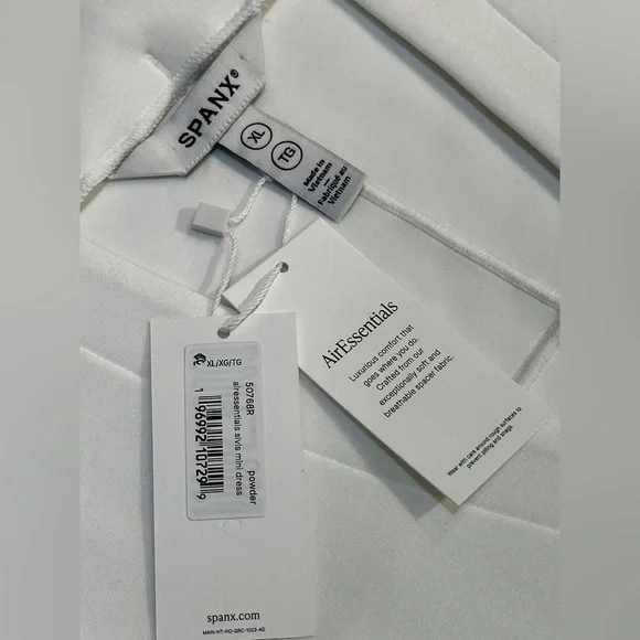 SPANX AirEssentials Sleeveless V-Neck Mini Dress XL White